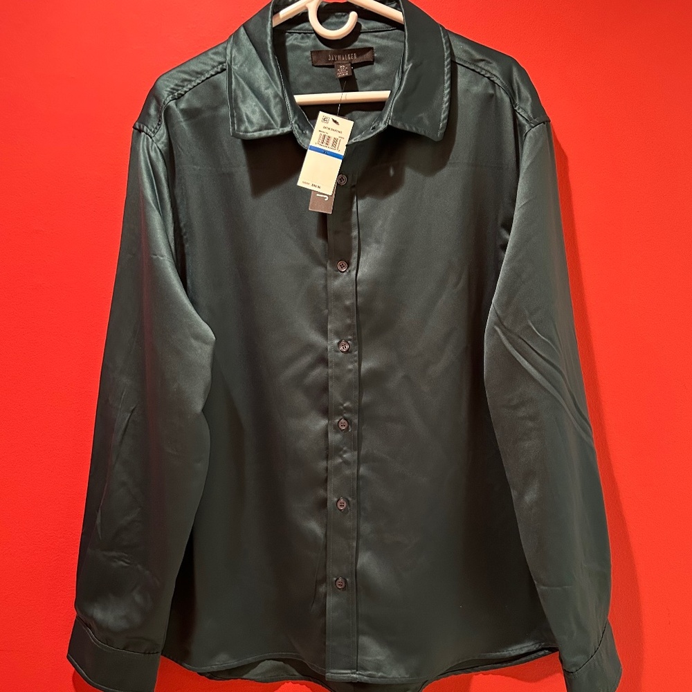 JAYWALKER Green Satin Shirt Size XL New with Tag